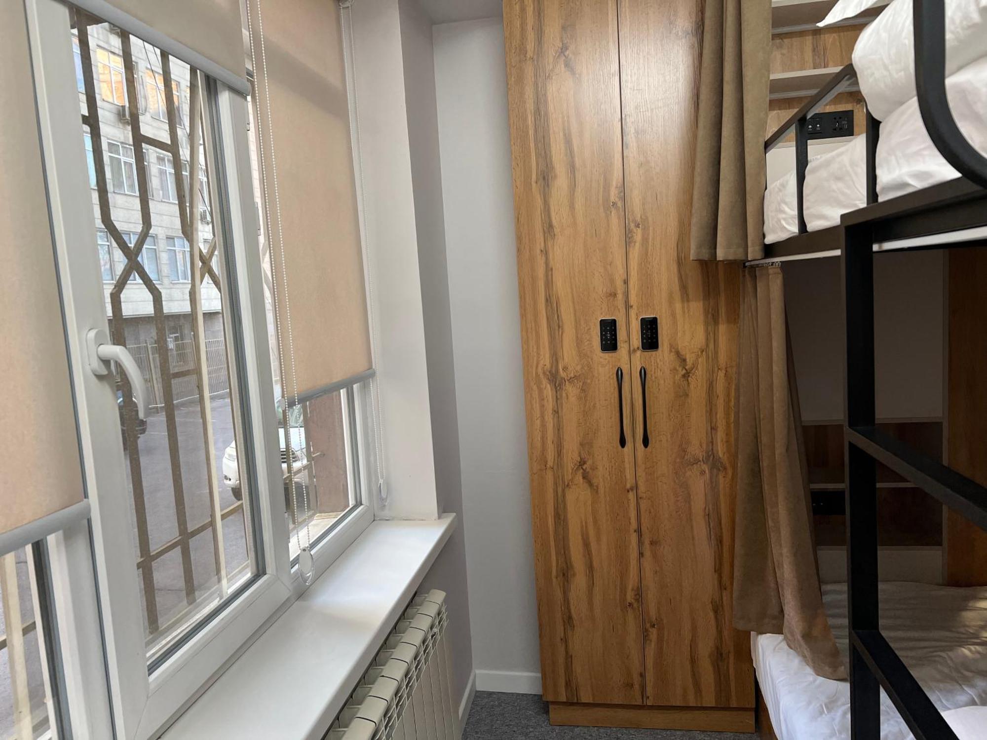 בישקק Aiva Hostel מראה חיצוני תמונה